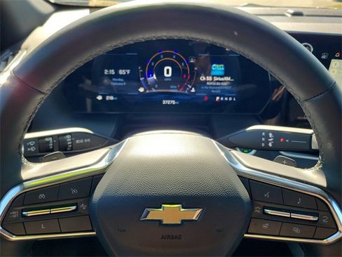 Certified 2025 Chevrolet Equinox LT w/ Convenience Package II image 19