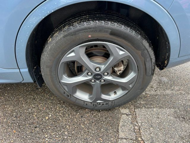 Used 2024 Ford Escape ST-Line w/ Tech Pack #1 AWD/4WD image 11