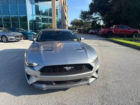 Used 2021 Ford Mustang Coupe RWD image 10
