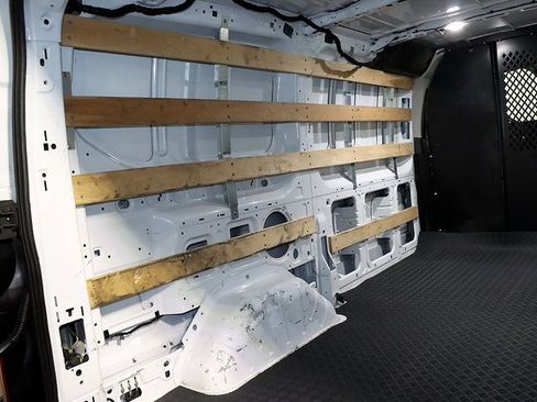 Used 2024 Ford Transit 250 Low Roof w/ Exterior Upgrade Package image 25