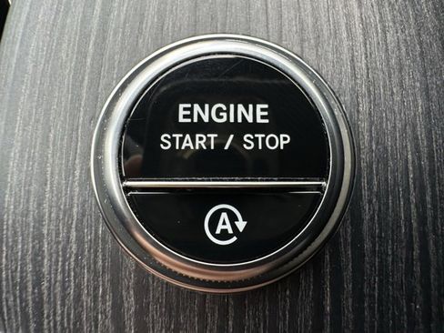 Certified 2023 Mercedes-Benz GLC 300 4MATIC image 25