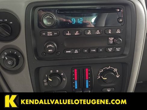 Used 2007 Chevrolet TrailBlazer LS w/ LS Preferred Equipment Group AWD/4WD image 17