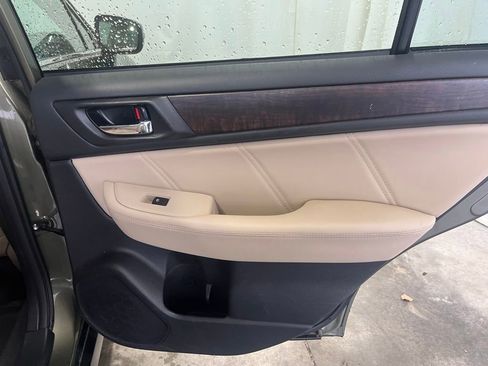 Used 2019 Subaru Outback 2.5i Limited w/ Popular Package #2 image 24