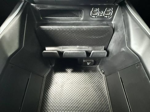 Used 2021 RAM 1500 Big Horn AWD/4WD image 42