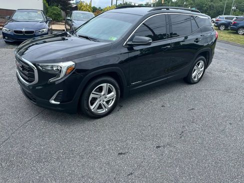 Used 2019 GMC Terrain SLE w/ Driver Convenience Package AWD/4WD image 2