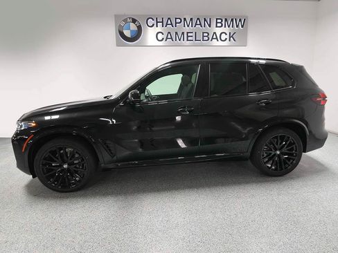 Used 2026 BMW X5 sDrive40i w/ M Sport Package RWD image 3