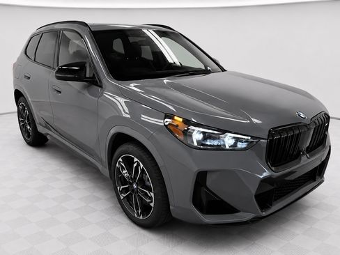 Used 2025 BMW X1 M35i w/ Premium Package AWD/4WD image 3