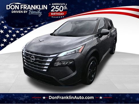 Used 2024 Nissan Rogue SV FWD image 1