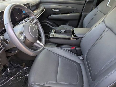 Used 2026 Hyundai Tucson Limited FWD image 16