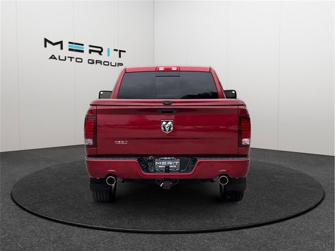 Used 2014 RAM 1500 R/T w/ Convenience Group image 8