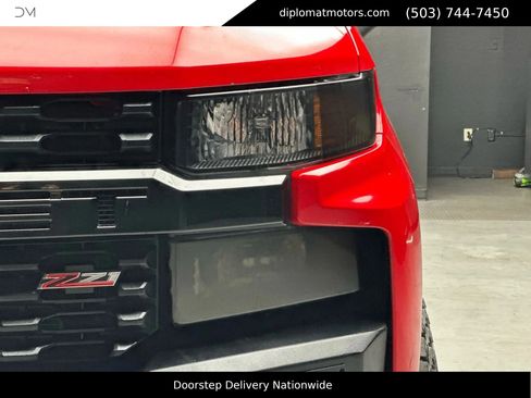 Used 2019 Chevrolet Silverado 1500 Custom Trail Boss w/ Custom Convenience Package image 13