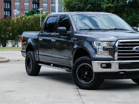 Used 2015 Ford F150 XLT w/ Equipment Group 302A Luxury AWD/4WD image 2