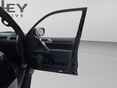 Used 2021 Lexus GX 460 Premium image 25