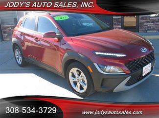 Used 2023 Hyundai Kona SEL video 1
