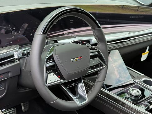 New 2026 Cadillac Escalade V w/ LPO, ONYX Package AWD/4WD image 17