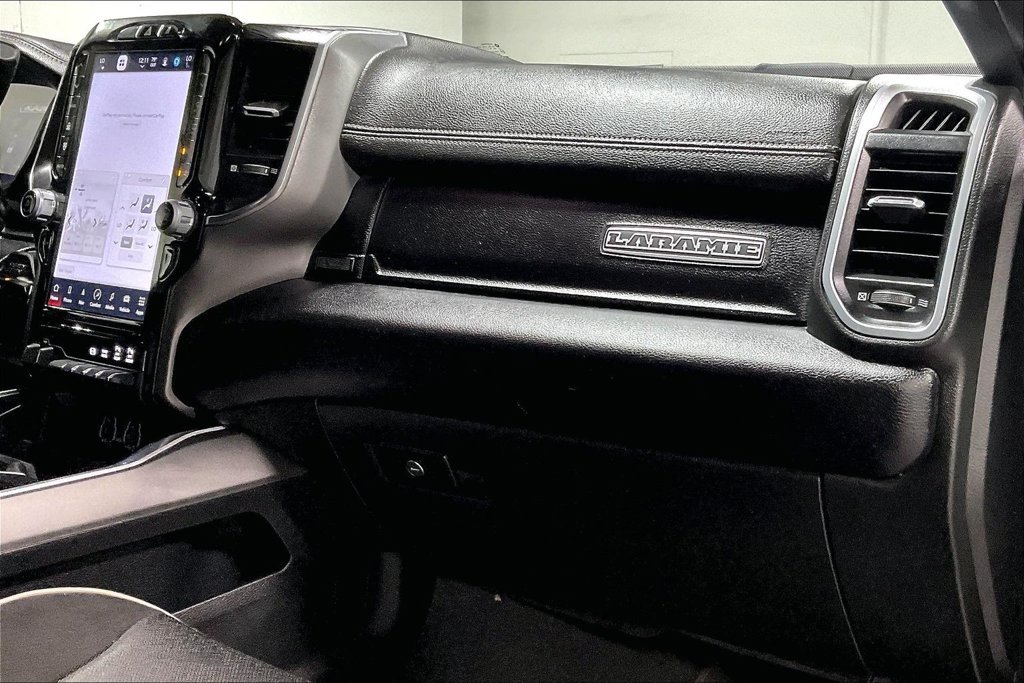 Used 2024 RAM 2500 Laramie w/ Night Edition AWD/4WD image 19