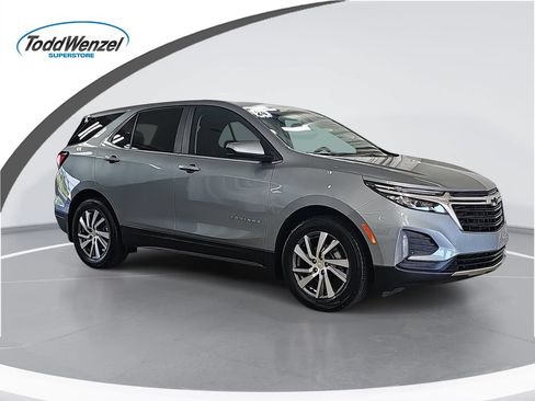 Used 2024 Chevrolet Equinox LT FWD image 1
