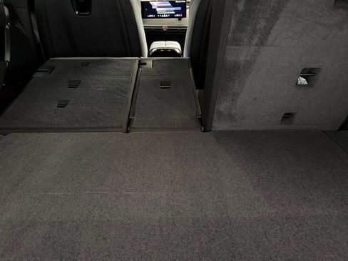 New 2026 BMW iX xDrive45 w/ M Sport Package image 29