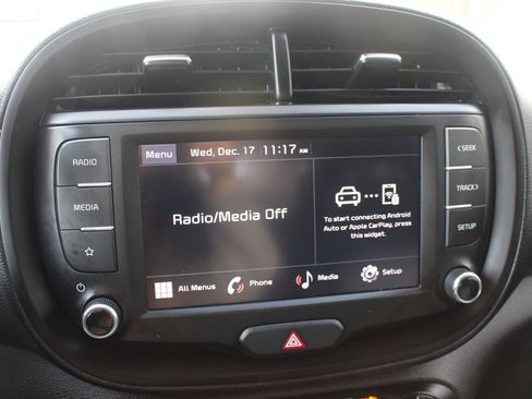 Used 2022 Kia Soul LX w/ Technology Package image 27