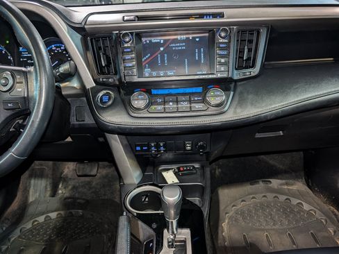 Used 2017 Toyota RAV4 Limited w/ All Weather Liner Package AWD/4WD image 35