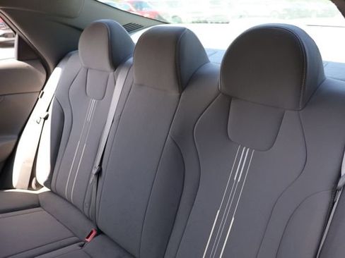 Used 2024 Hyundai Elantra SEL FWD image 13