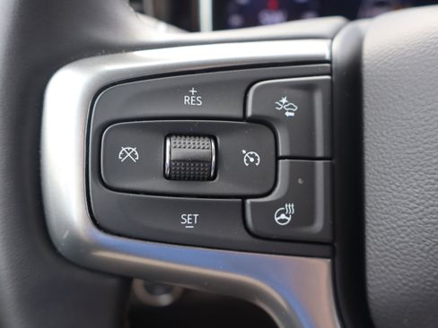 Used 2024 Chevrolet Silverado 1500 LT AWD/4WD image 16