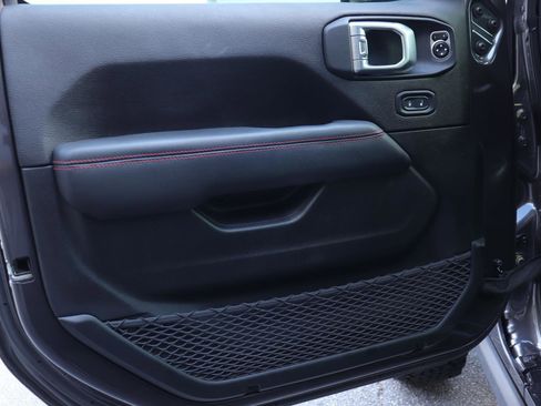 Used 2019 Jeep Wrangler Unlimited Rubicon image 8