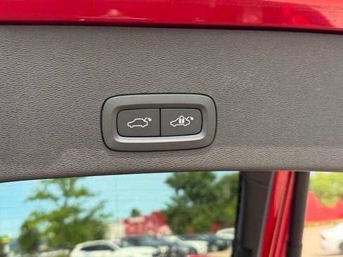 Certified 2023 Volvo C40 P8 Recharge Plus w/ Climate Package AWD/4WD image 6
