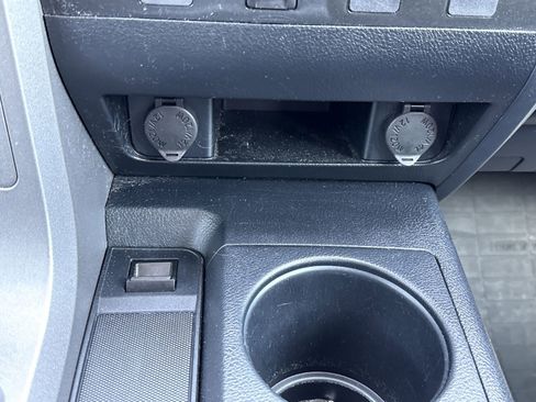 Used 2012 Toyota Tundra 2WD Double Cab w/ SR5 Pkg image 23