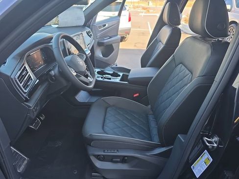 New 2026 Volkswagen Atlas Cross Sport SEL Premium R-Line AWD/4WD image 12