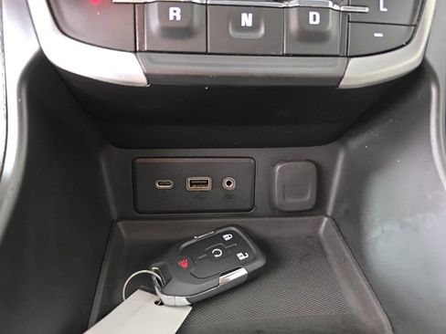 Used 2022 GMC Terrain SLE w/ Driver Convenience Package AWD/4WD image 20
