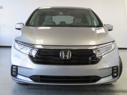 Used 2024 Honda Odyssey Elite