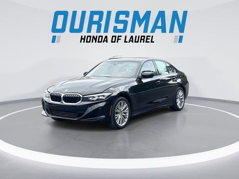 Used 2023 BMW 330i xDrive Sedan w/ Premium Package AWD/4WD image 4