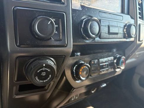 Used 2019 Ford F150 XLT w/ Trailer Tow Package AWD/4WD image 30