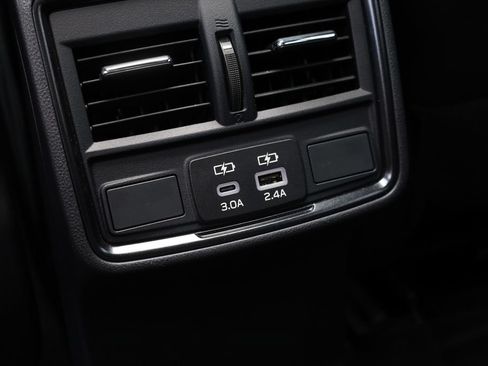 Used 2026 Subaru Forester Limited AWD/4WD image 23