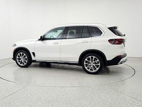 Used 2024 BMW X5 xDrive40i w/ Premium Package AWD/4WD image 7