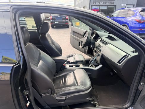 Used 2010 Ford Focus SES FWD image 21