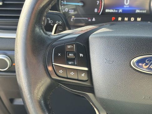 Certified 2020 Ford Explorer XLT image 10