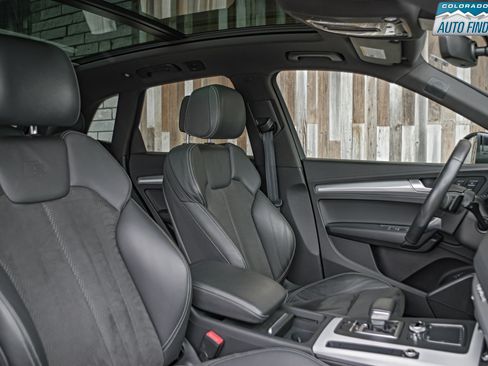 Used 2020 Audi SQ5 Premium Plus w/ Premium Plus Package image 22