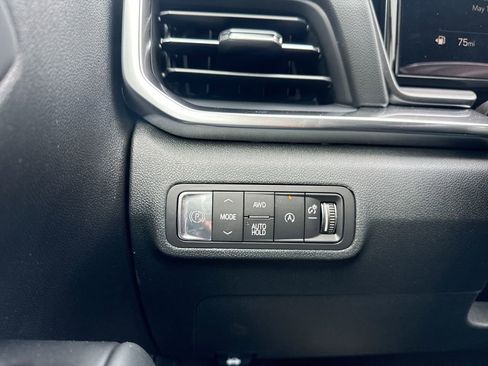 New 2026 GMC Terrain Elevation w/ Technology Package II AWD/4WD image 18