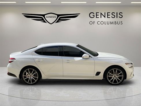 Used 2023 Genesis G70 2.0T image 7
