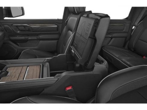 Used 2025 RAM 1500 Limited AWD/4WD image 16