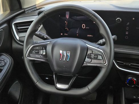 Used 2024 Buick Encore GX Sport Touring FWD image 18