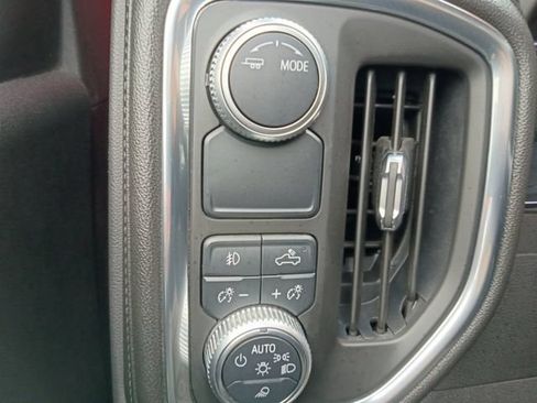 Used 2020 GMC Sierra 1500 SLT RWD image 10