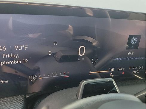 New 2025 Buick Enclave Sport Touring w/ Super Cruise Package image 17