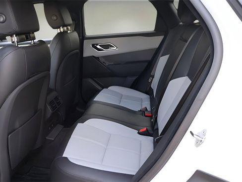 Used 2026 Land Rover Range Rover Velar S image 12