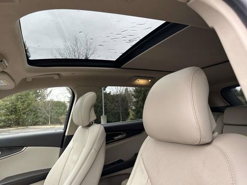 Used 2019 Lincoln Nautilus Reserve AWD/4WD image 23