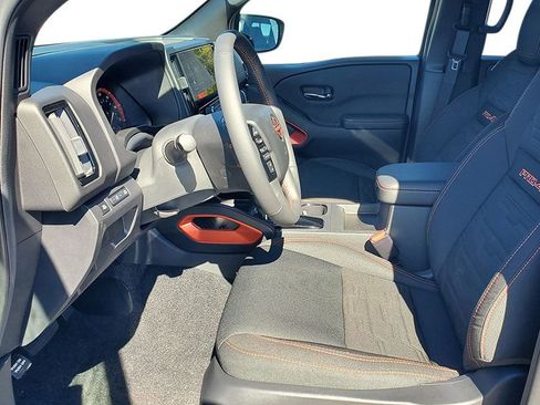 New 2025 Nissan Frontier PRO-4X image 10