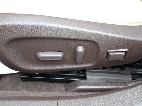 Used 2016 Buick Verano Leather w/ Experience Buick Package FWD image 27