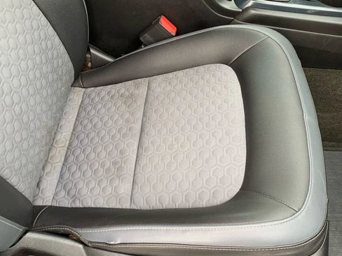 Used 2015 Chevrolet Colorado Z71 image 11